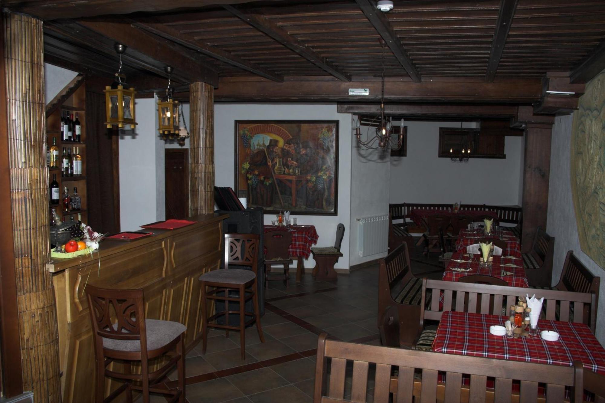 Hotel Old Times Asenovgrad Bagian luar foto